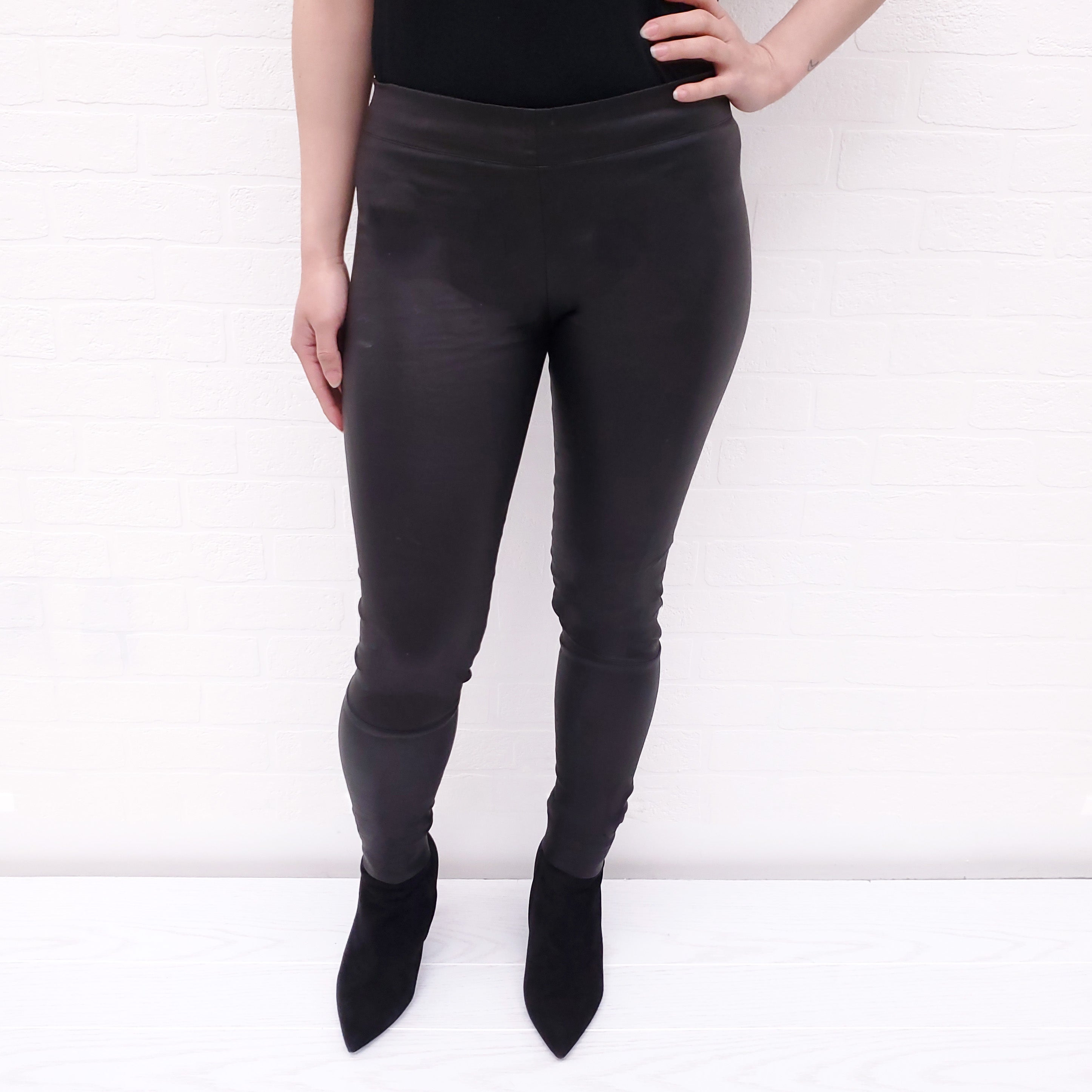 THE ROW BLACK LEATHER LEGGINGS - SIZE XS