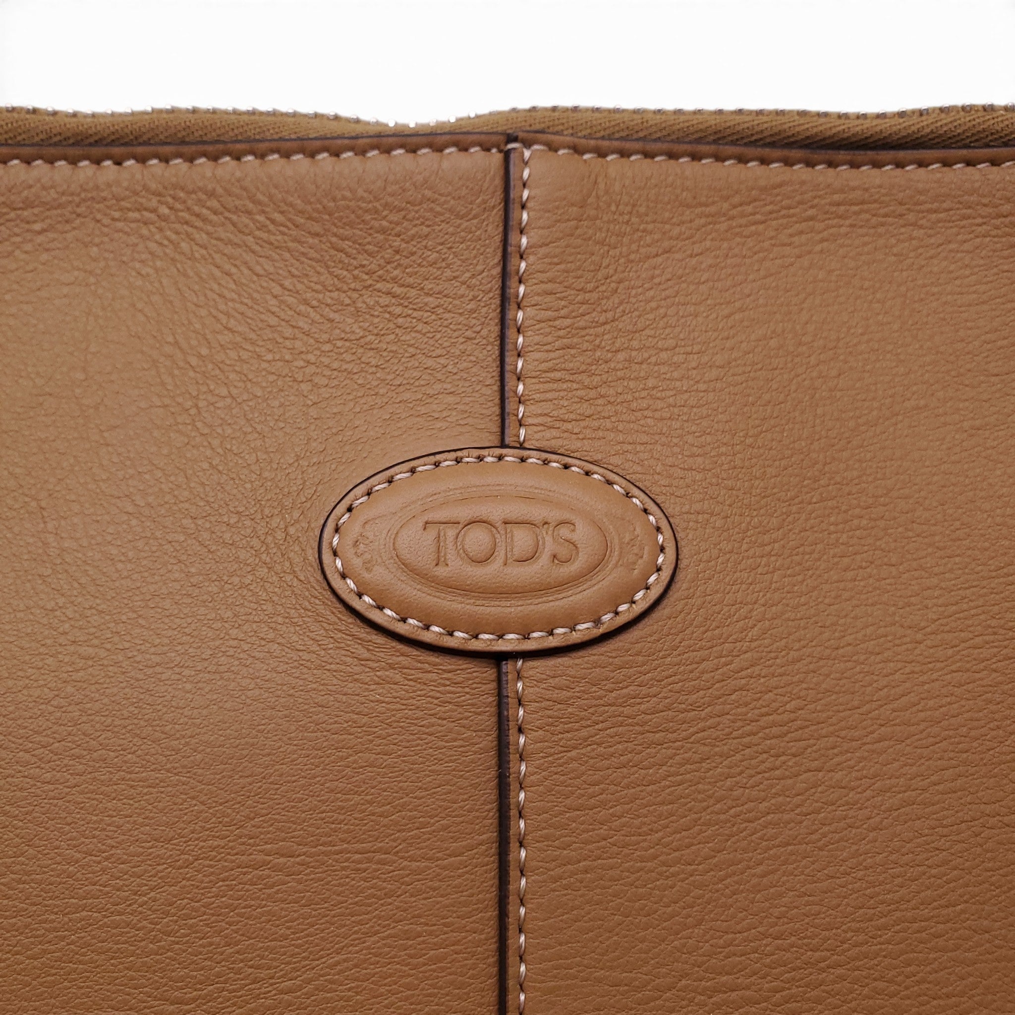 TOD'S KHAKI LEATHER TOTE BAG