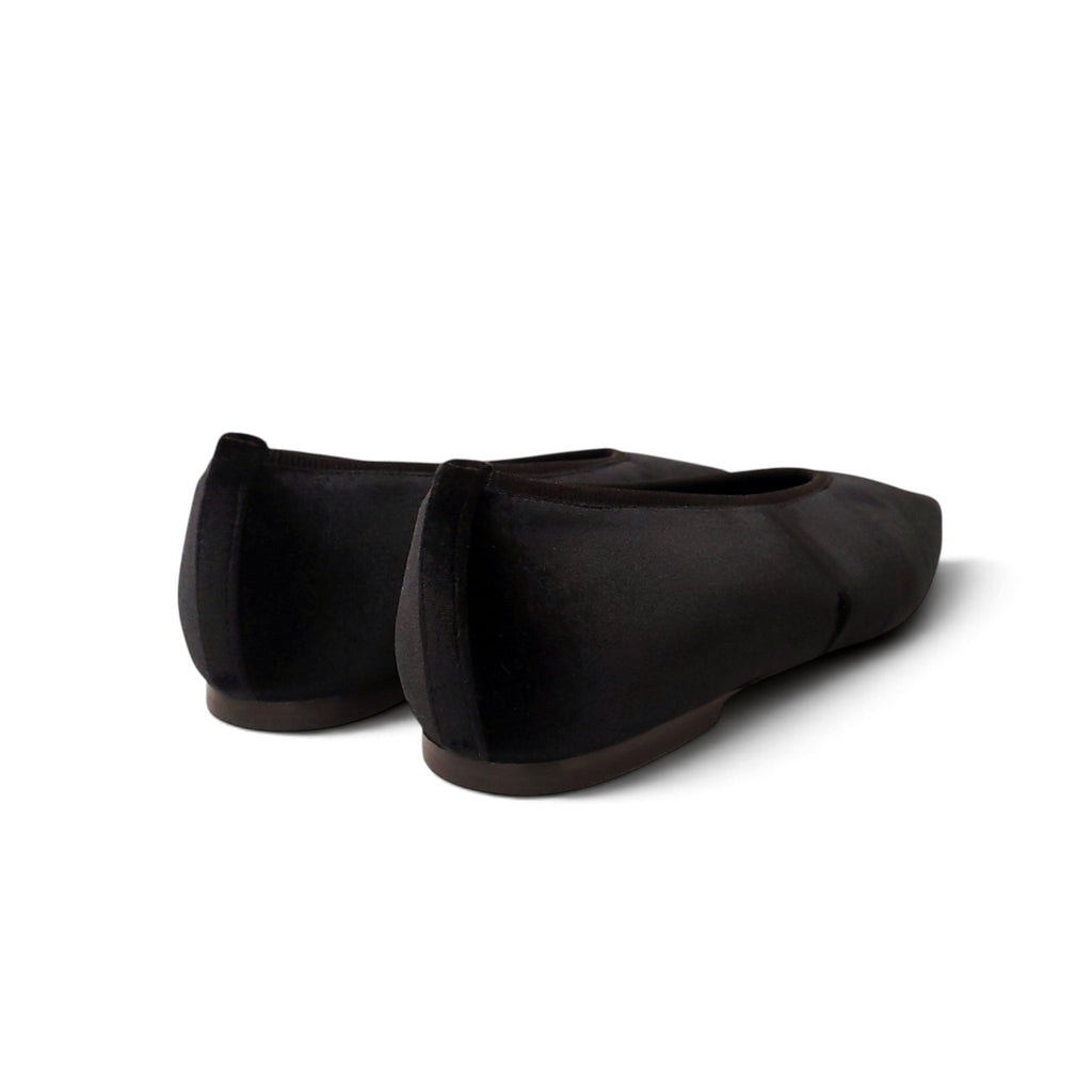TOTÊME MINIMALIST VELVET BALLERINA FLATS - SIZE 39