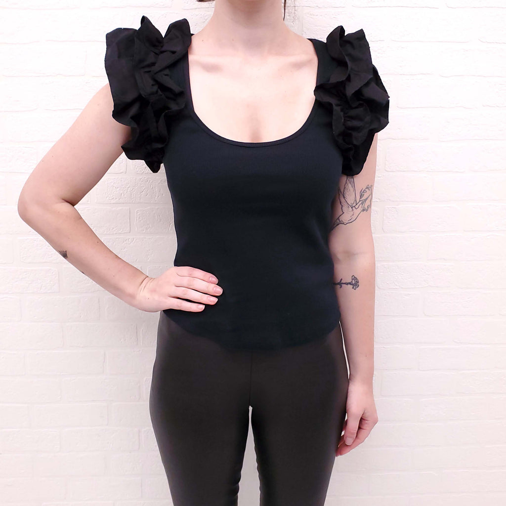ULLA JOHNSON BLACK RIBBED TOP WITH RUFFLE DETAIL - SIZE L