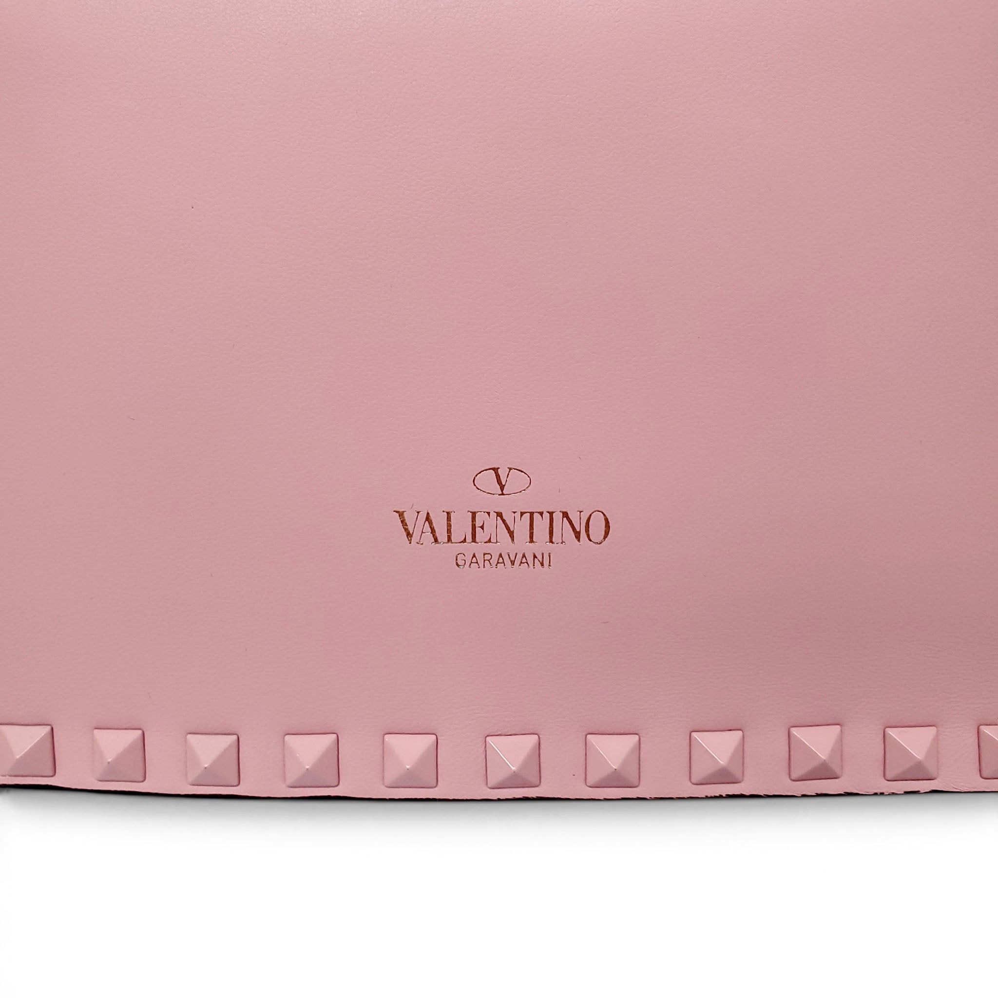 VALENTINIO PINK ROCKSTUD WRISTLET CLUTCH