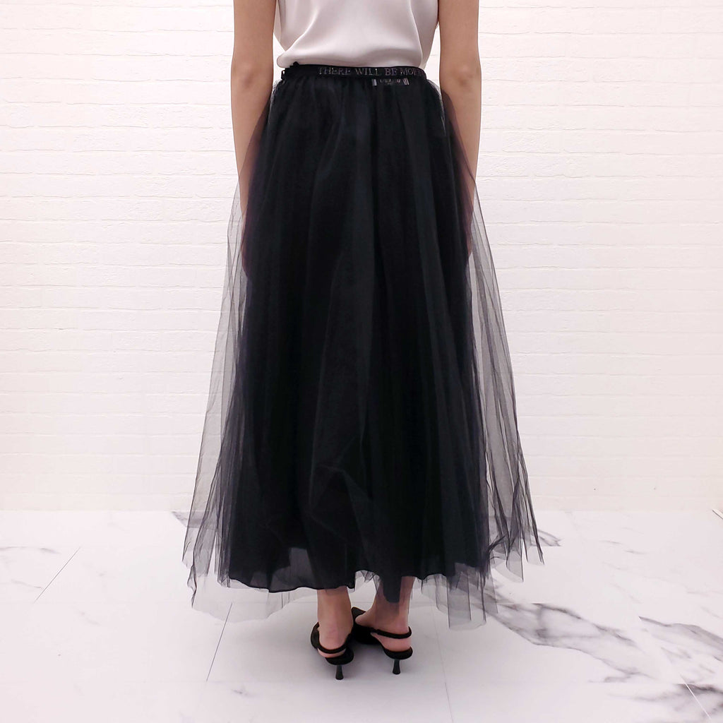VALENTINO BLACK TULLE SKIRT - SIZE 40
