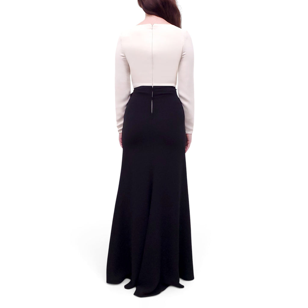 VALENTINO CREAM AND BLACK GOWN WITH BOW - SIZE 6