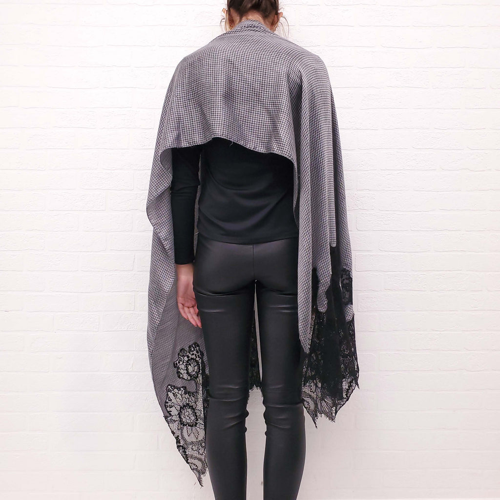 VALENTINO HOUNDSTOOTH LACE SCARF