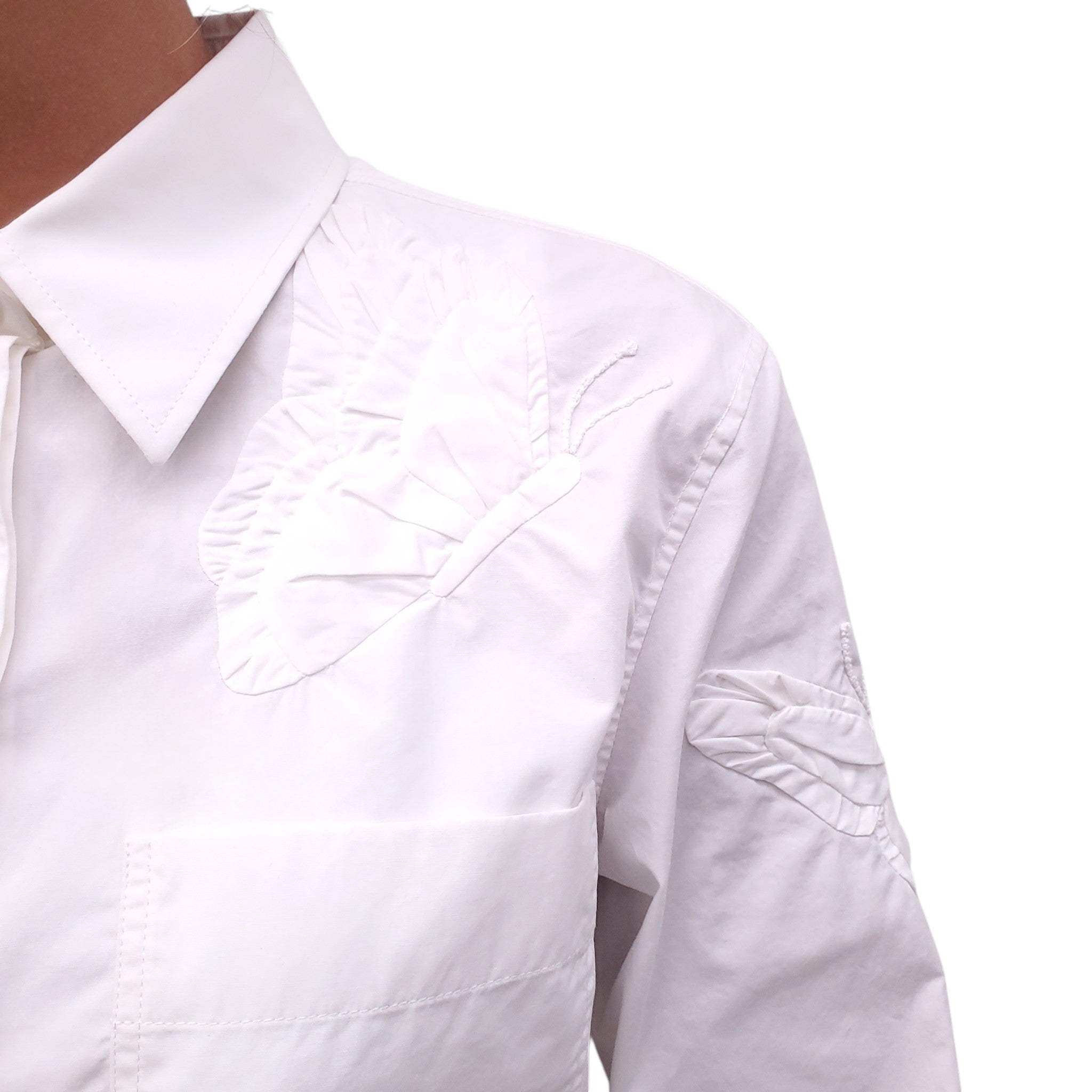 VALENTINO WHITE SHIRT WITH EMBROIDERED FLORAL DETAIL - SIZE M