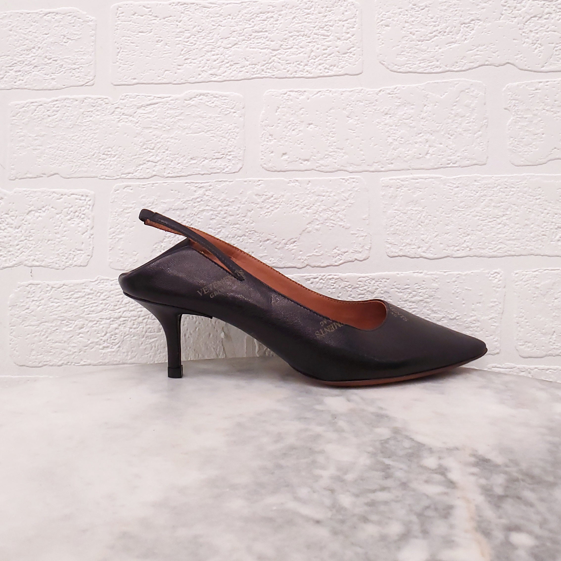 VETEMENTS LOGO SLING BACKS - SIZE 35