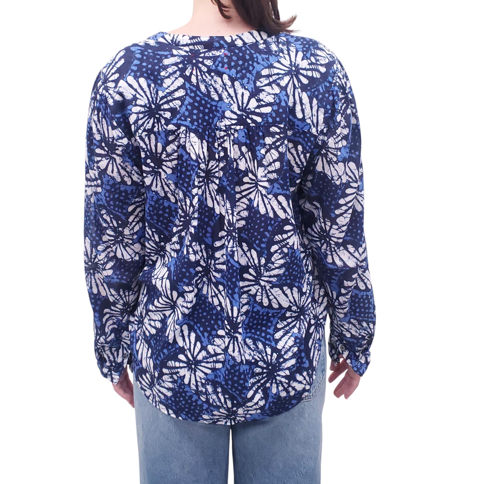 XIRENA BLUE FLORAL COTTON BLOUSE - SIZE S