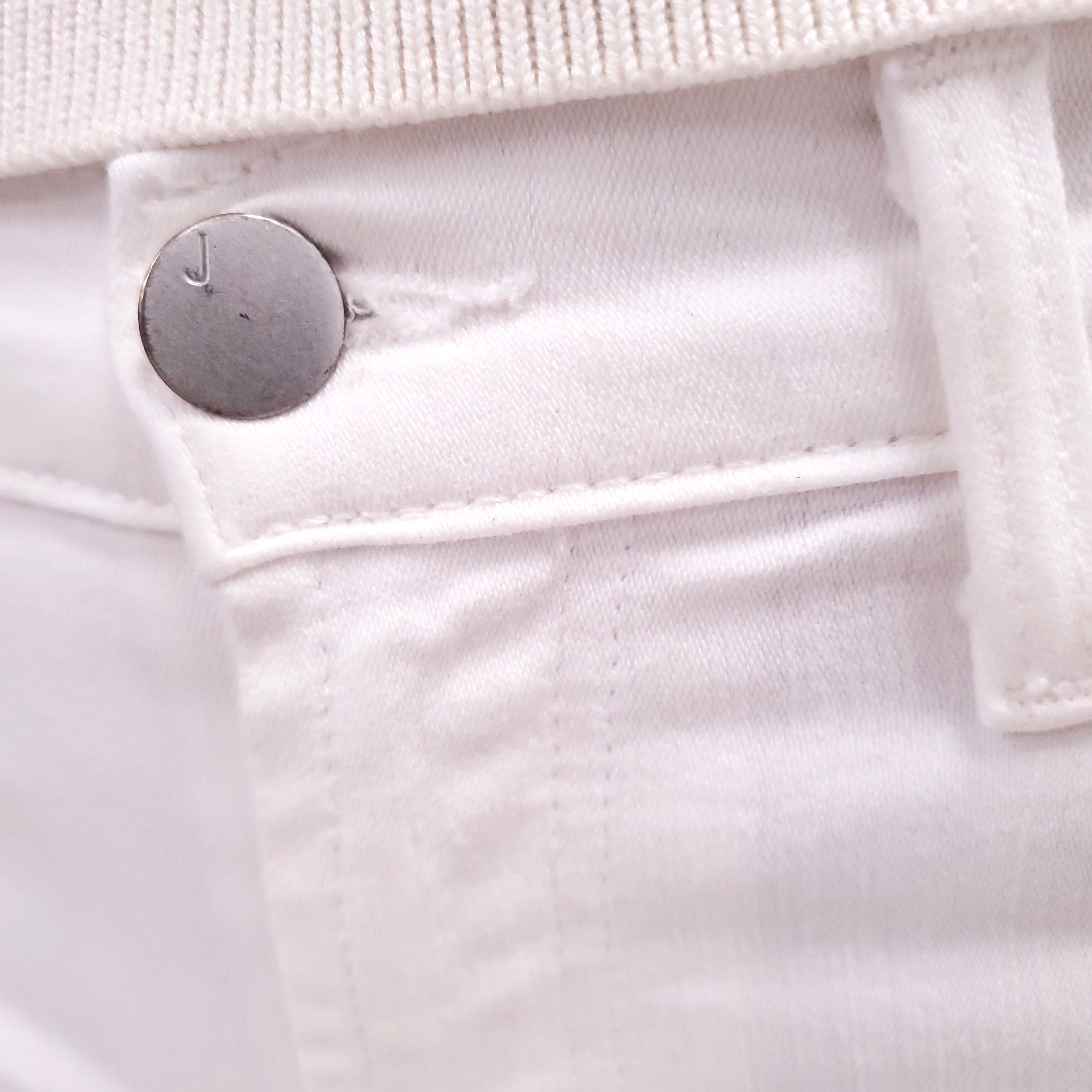 J BRAND HIGH RISE SKINNY SHORT - SIZE 23