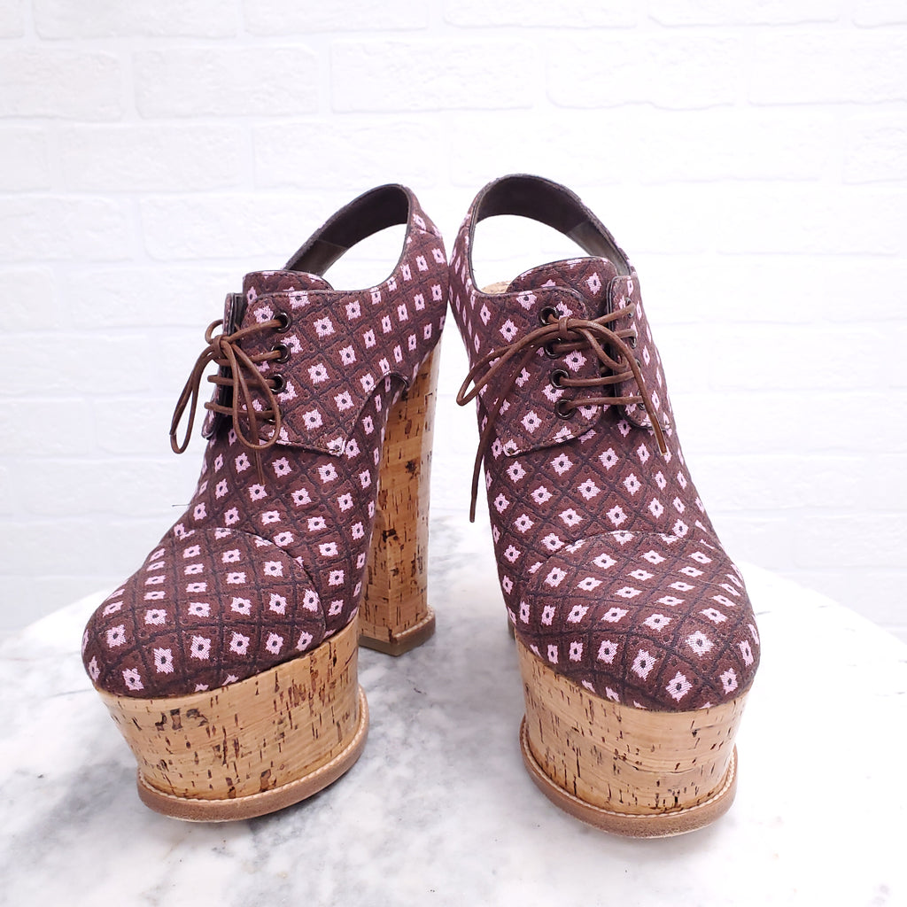 LOUIS VUITTON PATTERNED CORK PLATFORMS - SIZE 37.5
