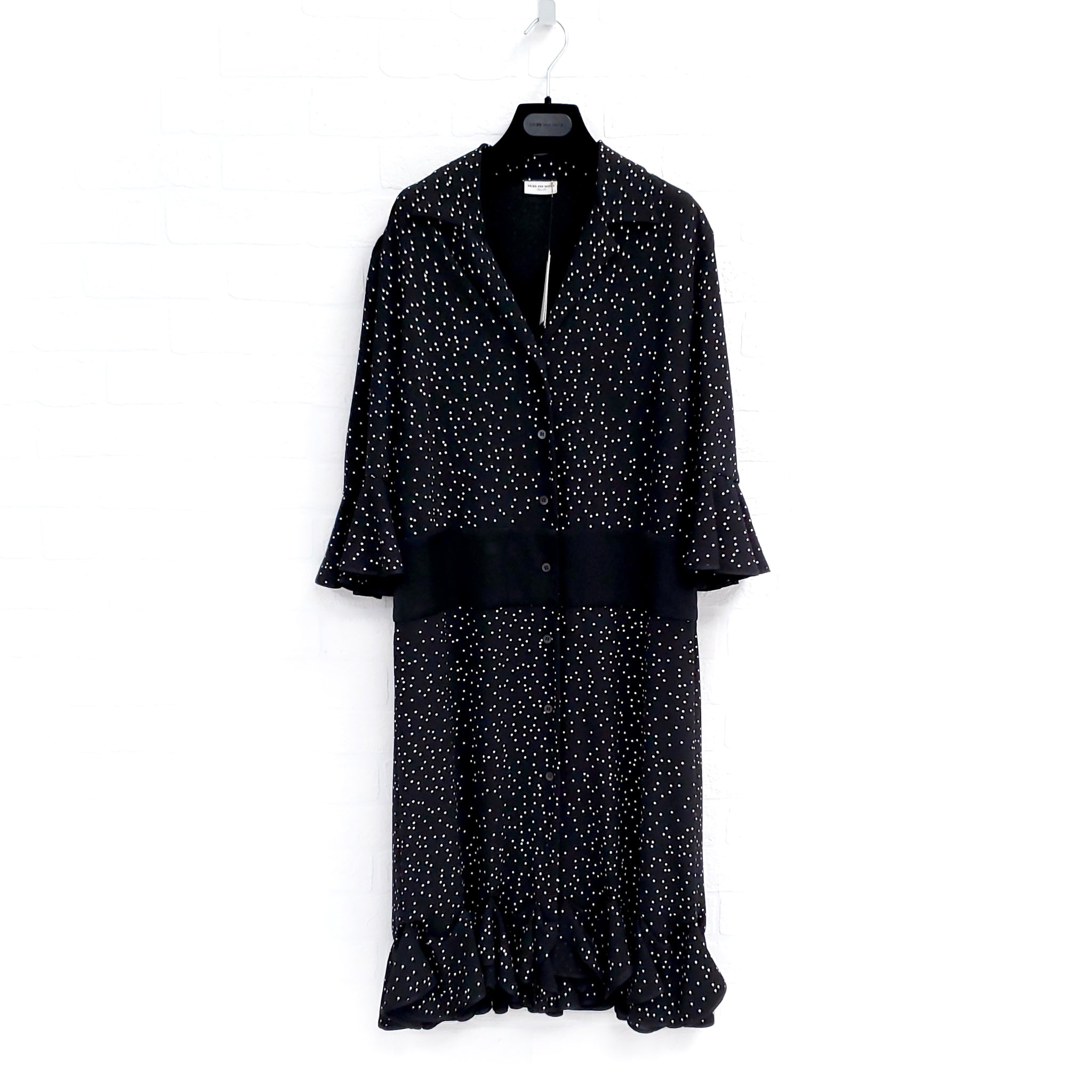ワンピースその他 Dries Van Noten Ecru polka dot dress with bow Dries Van Noten Écru Polka Dot Dress With Bow in White | Lyst UK